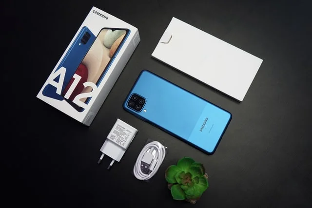 Ar sudėtinga rasti gerą Samsung telefonų remonto specialistą?