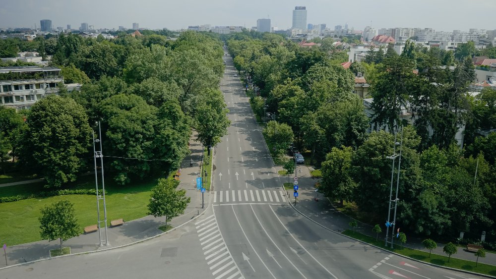 Kaip tvarką mieste padeda palaikyti šlavimo mašinos?